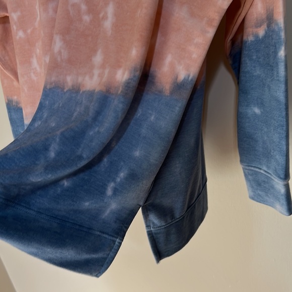 Style & Co Blue/Pink Combo Sweatshirt - Picture 3 of 7